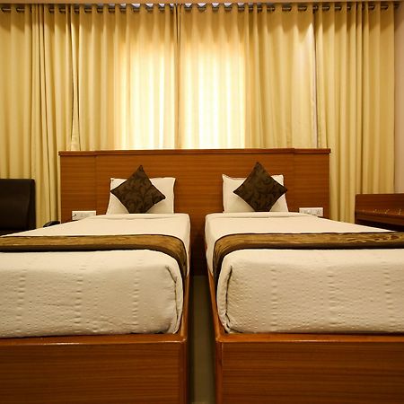 Oyo 6960 Kengeri Hotel Бангалор Екстериор снимка