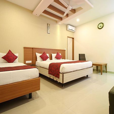 Oyo 6960 Kengeri Hotel Бангалор Екстериор снимка