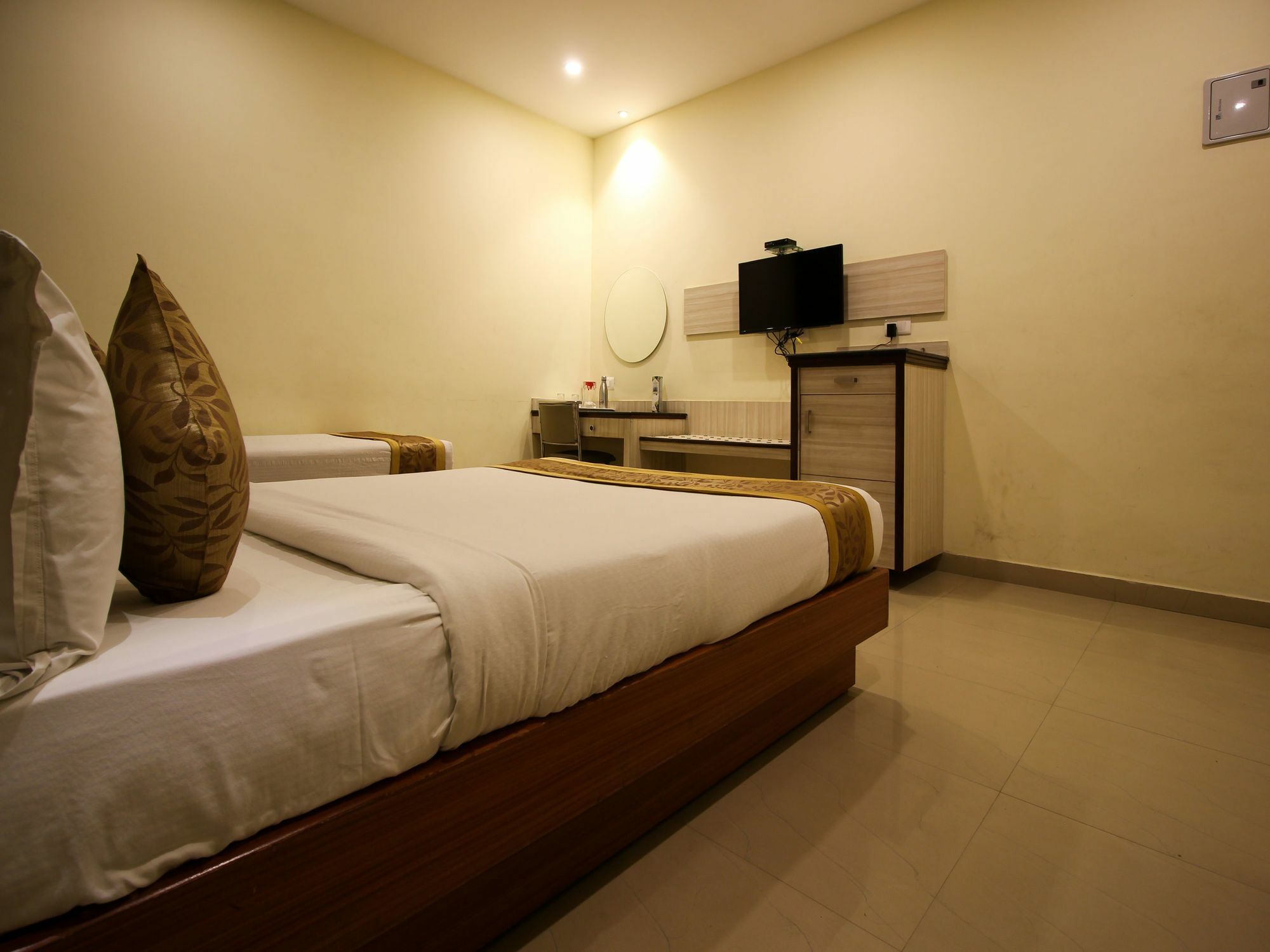 Oyo 6960 Kengeri Hotel Бангалор Екстериор снимка