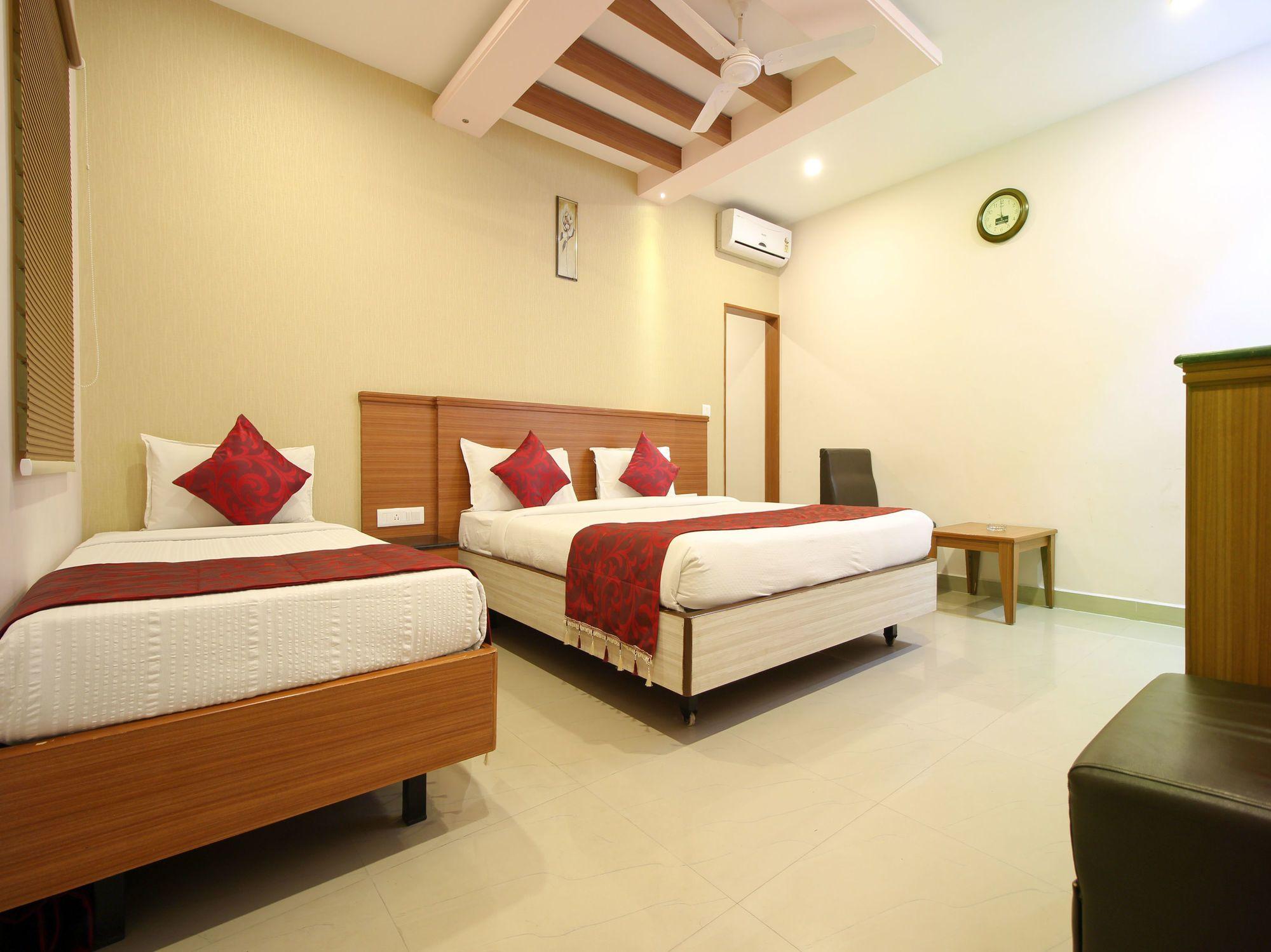 Oyo 6960 Kengeri Hotel Бангалор Екстериор снимка